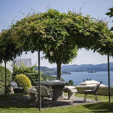 Terrazza Sul Lago Willa Pettenasco